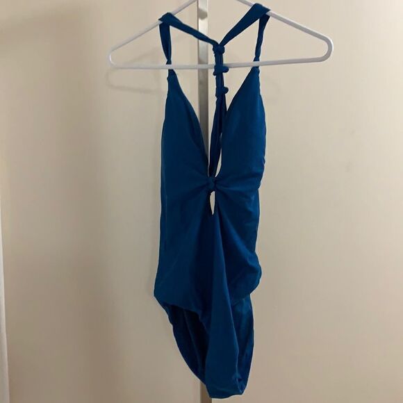 BAR III SWIM  - Picture 3 of 10